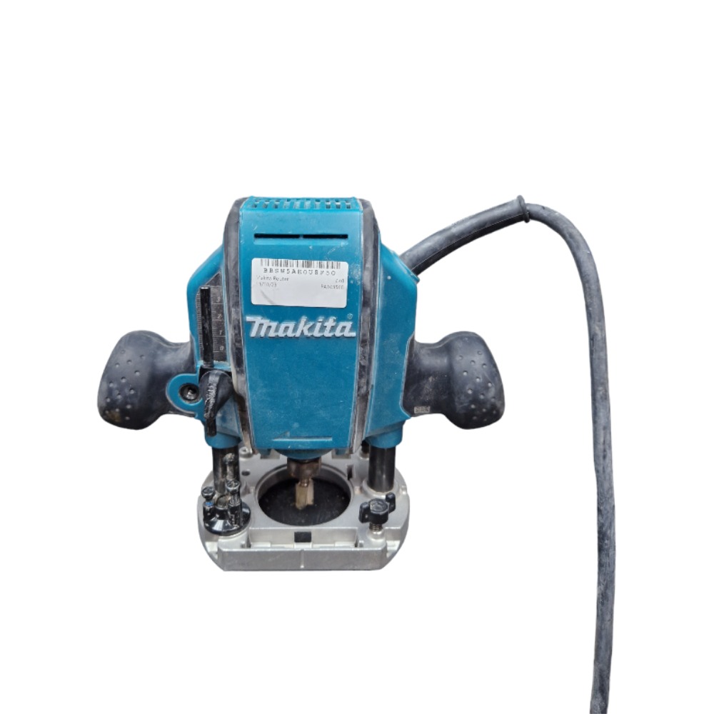 Makita Router RP0900 Own4Less